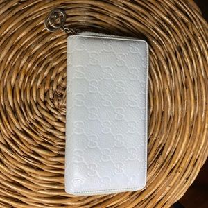 Gucci GG leather wallet - 100% authentic